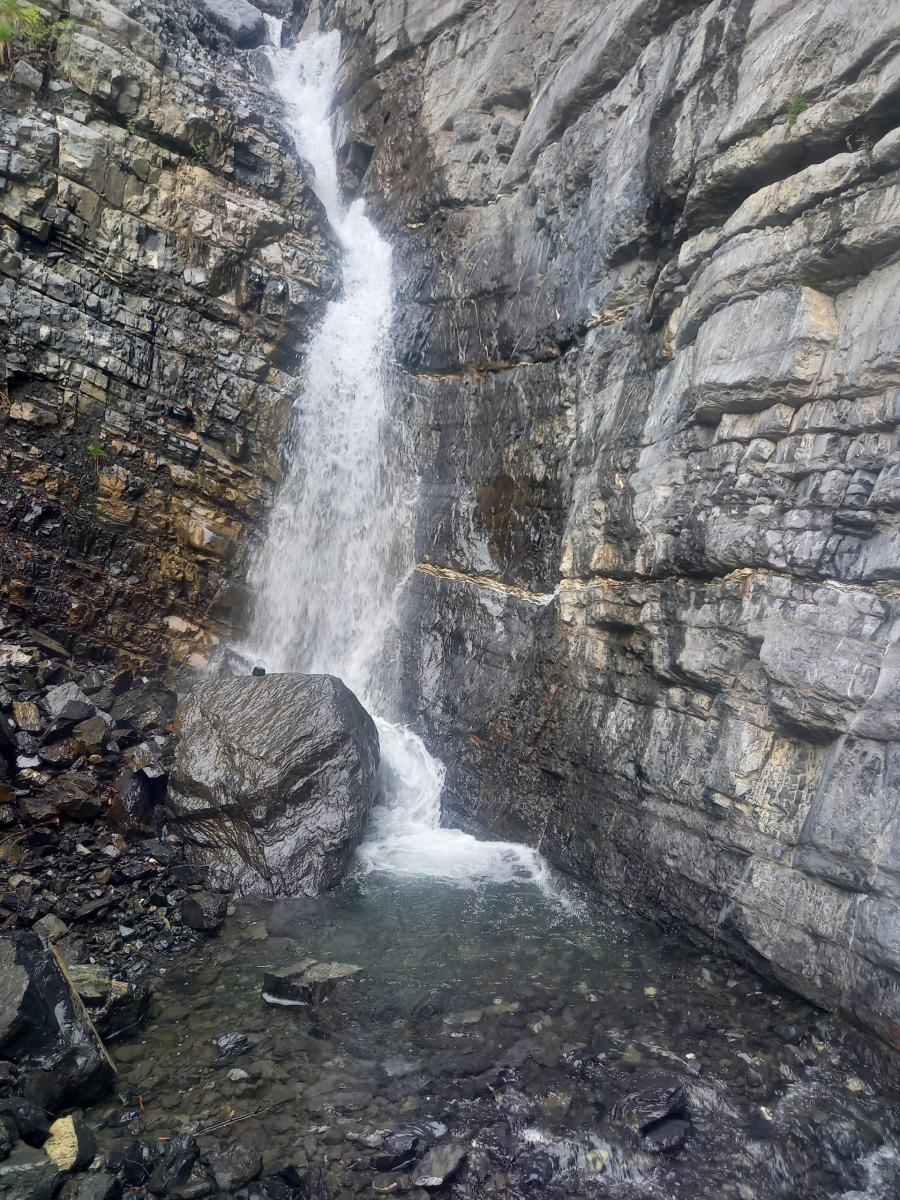 cascade (2)
