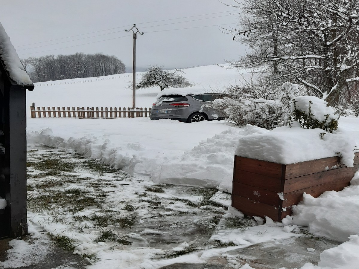 terrasse-sous-la-neige